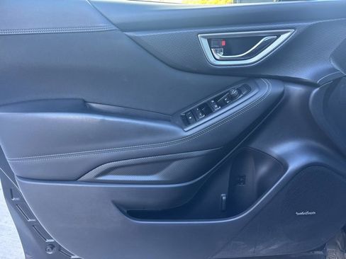 Used 2023 Subaru Forester Premium image 20