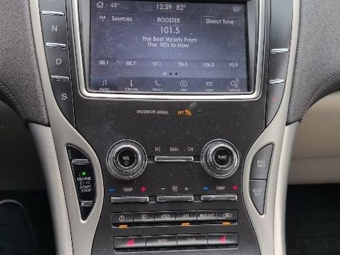 Used 2020 Lincoln Nautilus Premier w/ Equipment Group 101A AWD/4WD image 16