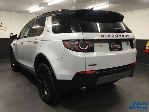 Used 2019 Land Rover Discovery Sport HSE image 8