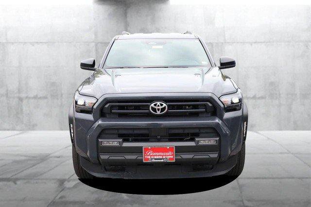Used 2025 Toyota 4Runner SR5 AWD/4WD image 4
