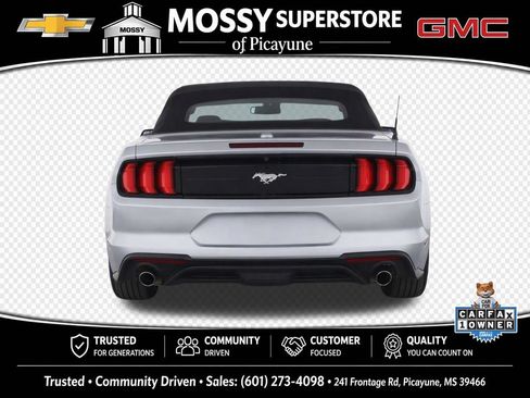 Used 2022 Ford Mustang Premium RWD image 8