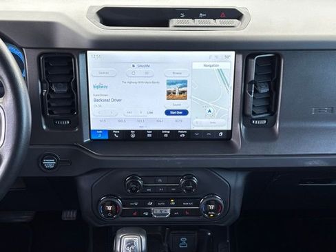 Used 2025 Ford Bronco Big Bend image 15