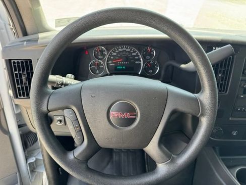 Used 2024 Chevrolet Express 2500 w/ Driver Convenience Package RWD image 15