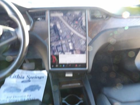 Used 2018 Tesla Model S 100D image 21