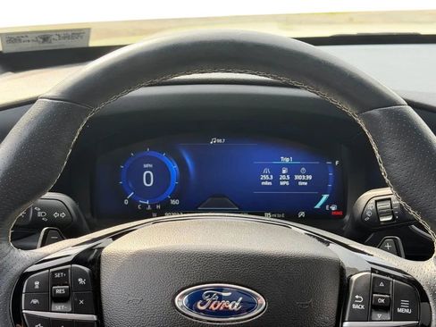 Used 2022 Ford Explorer ST w/ Equipment Group 401A AWD/4WD image 18