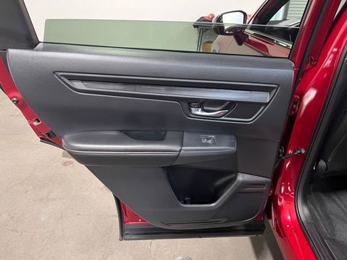 Used 2025 Honda CR-V Sport image 20