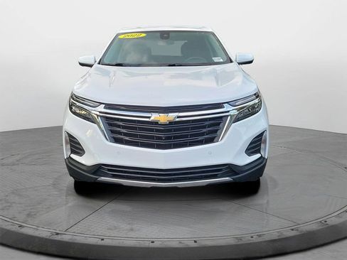 Used 2022 Chevrolet Equinox LT FWD image 2