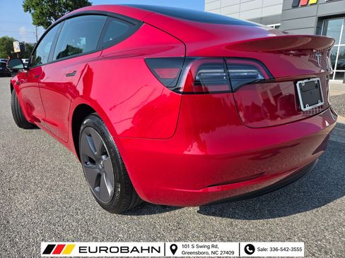 Used 2023 Tesla Model 3 Standard Range RWD image 3