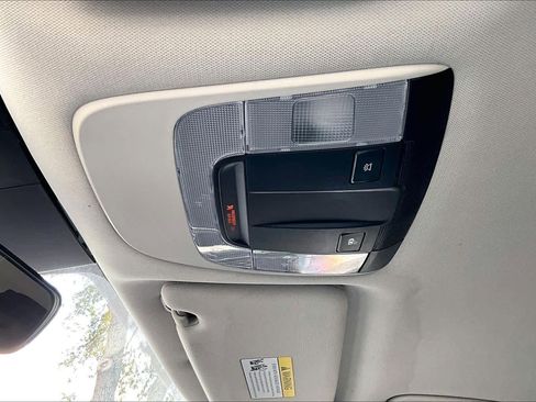 Used 2022 Kia K5 LXS image 31