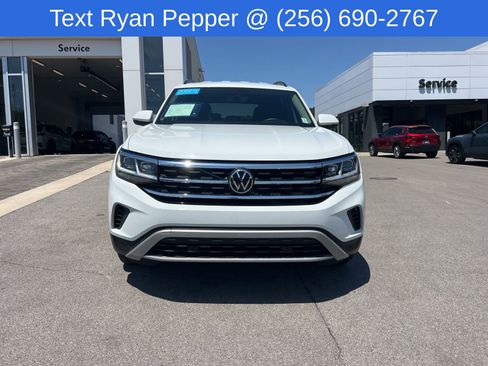 Certified 2022 Volkswagen Atlas SE FWD image 2