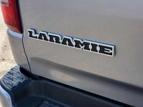 Used 2019 RAM 1500 Laramie AWD/4WD image 31