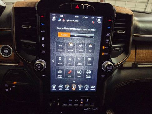 Used 2019 RAM 3500 Limited image 58