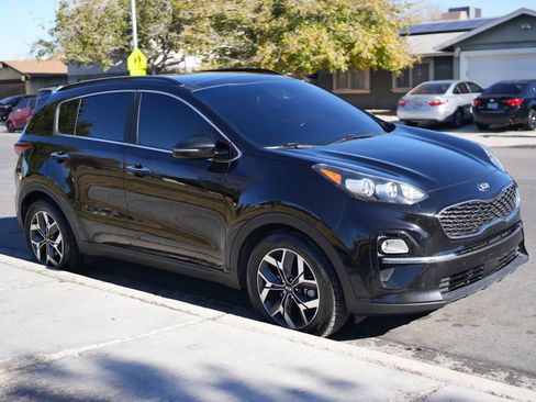 Used 2020 Kia Sportage EX w/ Option Group 15 image 13