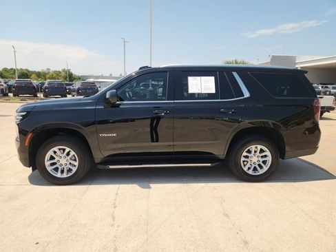 Used 2025 Chevrolet Tahoe LT AWD/4WD image 4