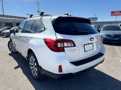Used 2017 Subaru Outback 3.6R Touring w/ Popular Package #5A image 5