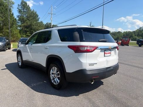 Used 2018 Chevrolet Traverse LT FWD image 14