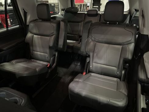 New 2026 Ford Expedition Active AWD/4WD image 28