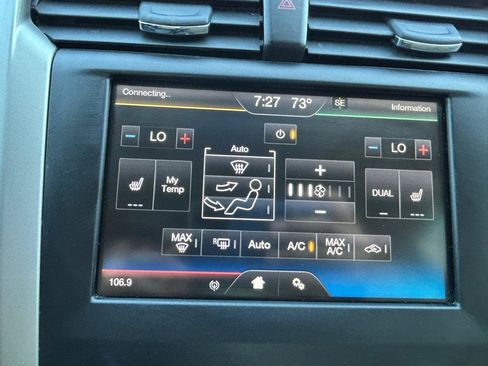 Used 2013 Ford Fusion SE FWD image 24