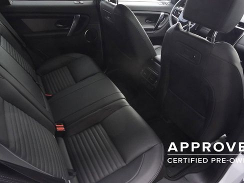 Used 2025 Land Rover Discovery Sport Dynamic SE image 26