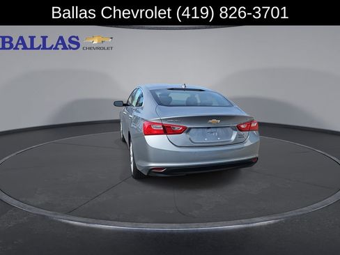 Used 2024 Chevrolet Malibu LT image 7