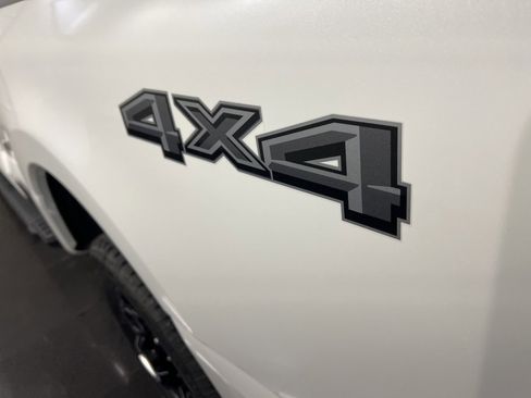 New 2026 Ford F250 Lariat w/ Black Appearance Package image 43