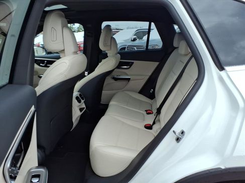 New 2026 Mercedes-Benz GLC 300 GLC 300 image 12