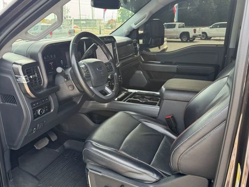 Used 2024 Ford F250 Lariat w/ Lariat Ultimate Package AWD/4WD image 10