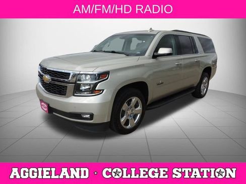 Used 2016 Chevrolet Suburban LT w/ Texas Edition Package image 8