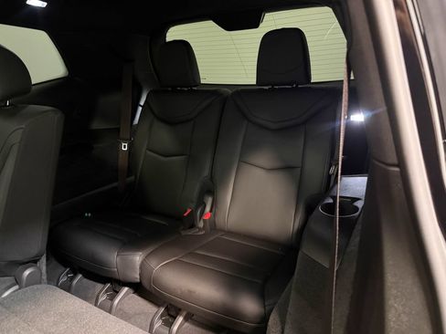 Used 2024 Cadillac XT6 Sport w/ LPO, Floor Liner Package AWD/4WD image 49