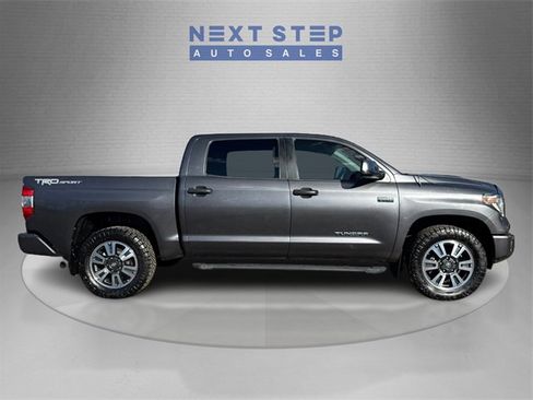 Used 2018 Toyota Tundra SR5 image 9