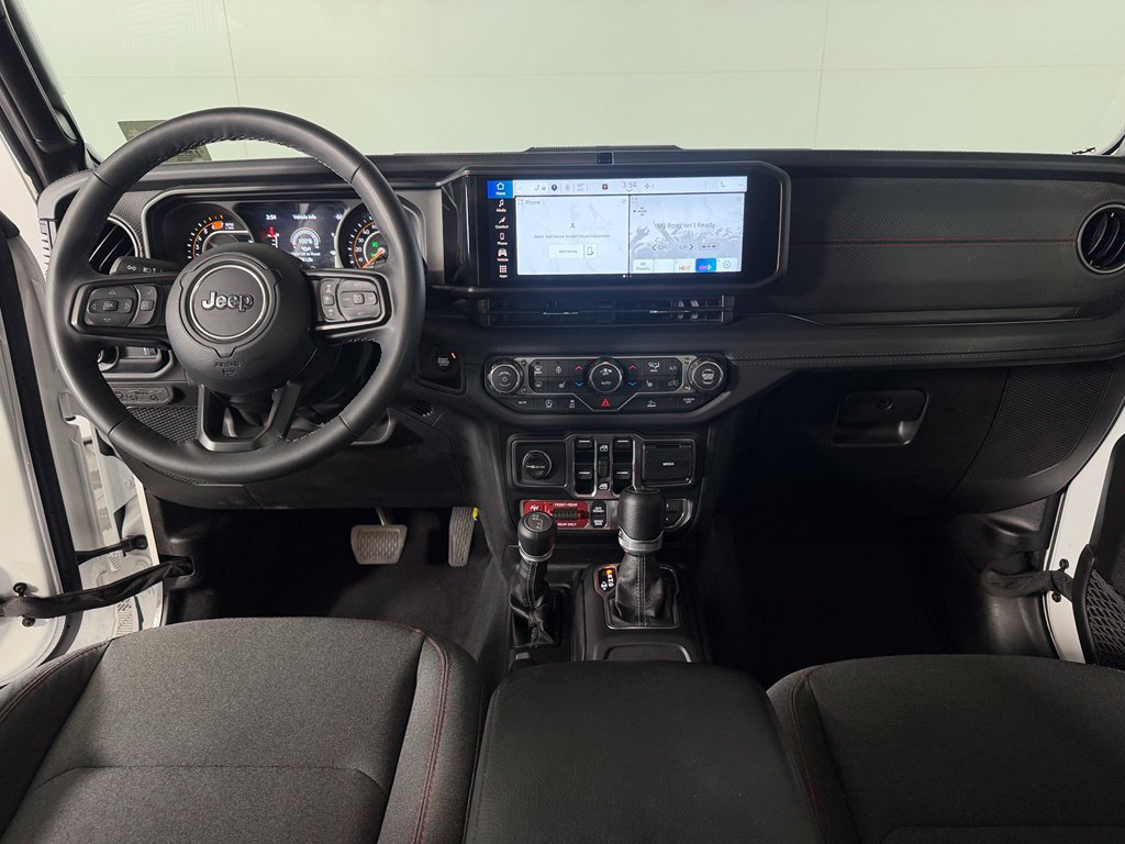 Used 2025 Jeep Wrangler Unlimited Rubicon w/ Convenience Group AWD/4WD image 15