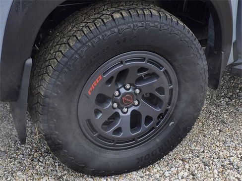 New 2026 Nissan Frontier PRO-4X w/ Tow Package image 5