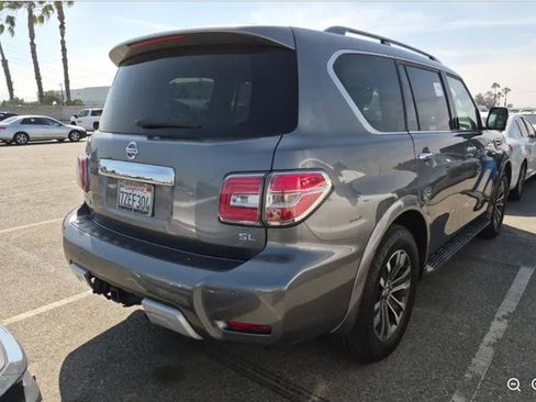 Used 2018 Nissan Armada SL image 3