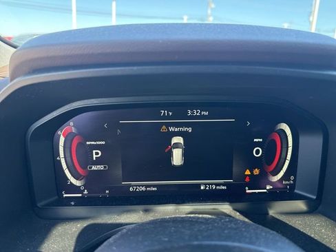 Used 2021 Nissan Rogue Platinum image 8