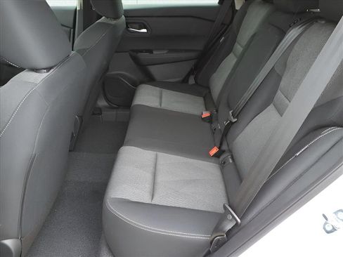 New 2026 Nissan Rogue SV image 12