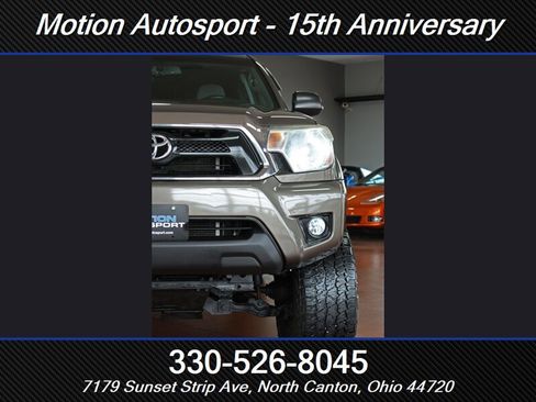 Used 2013 Toyota Tacoma 4x4 Access Cab V6 w/ SR5 Pkg image 6
