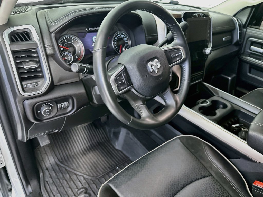 Used 2023 RAM 3500 Laramie AWD/4WD image 31