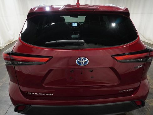 Certified 2021 Toyota Highlander Limited image 5