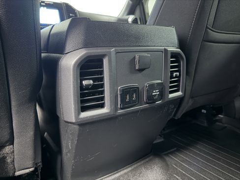 Used 2018 Ford F150 XLT w/ Equipment Group 302A Luxury image 26