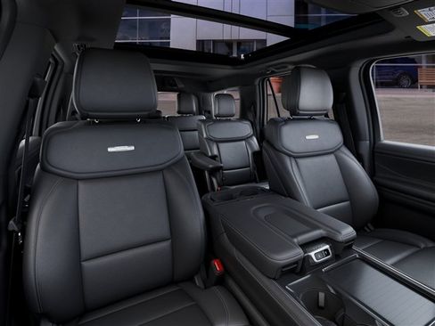 New 2027 Ford Expedition Platinum w/ Stealth Performance Package AWD/4WD image 10