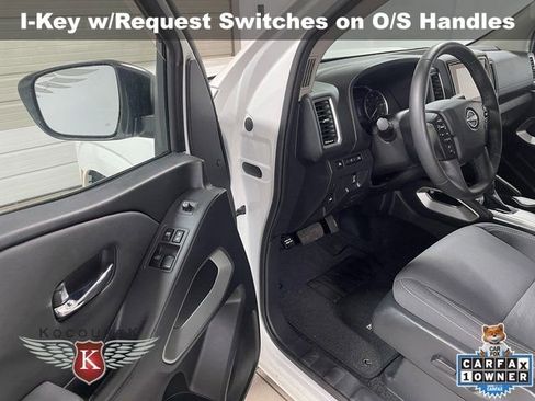 Used 2024 Nissan Frontier SV w/ SV Convenience Package AWD/4WD image 11