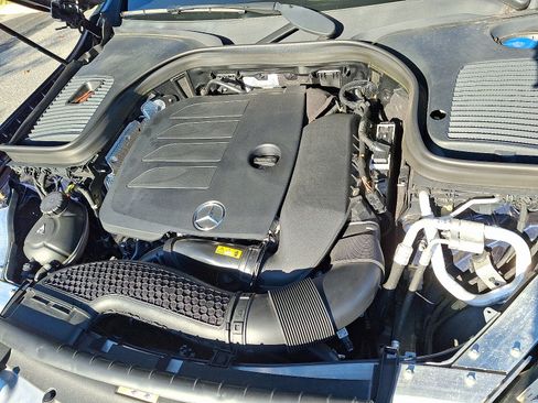 Certified 2022 Mercedes-Benz GLC 300 4MATIC image 28