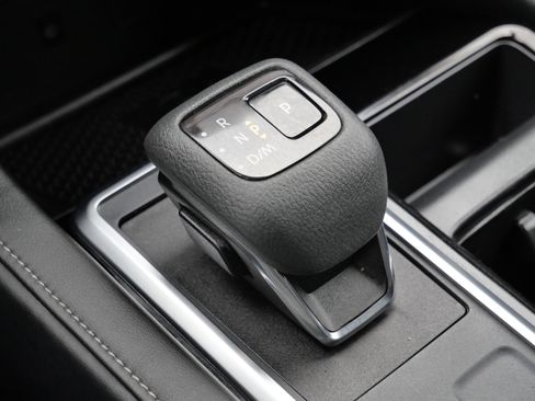 Used 2023 Nissan Pathfinder SL image 23