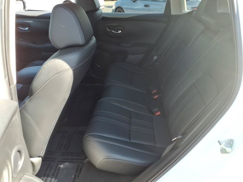 Used 2024 Honda HR-V EX-L image 7