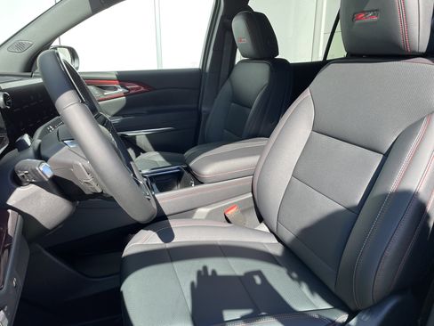 New 2026 Chevrolet Traverse Z71 w/ Enhanced Driving Package image 12