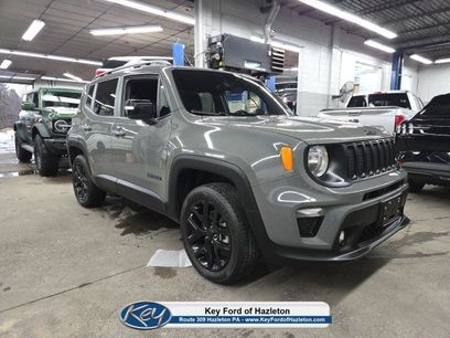 Used 2022 Jeep Renegade Altitude
