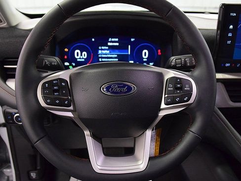 New 2026 Ford Explorer Active w/ Active Comfort Package AWD/4WD image 19