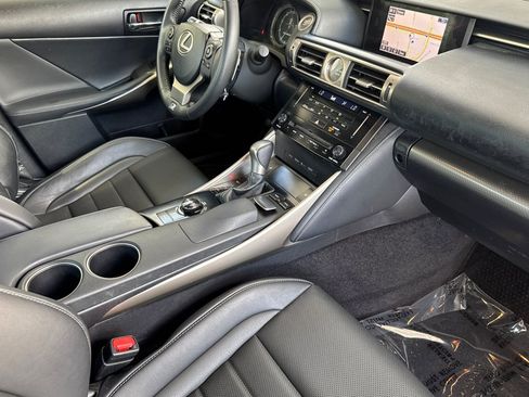 Used 2014 Lexus IS 250 w/ F-Sport Package RWD image 19