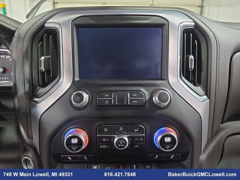 Used 2022 GMC Sierra 2500 SLE w/ SLE Convenience Package image 19