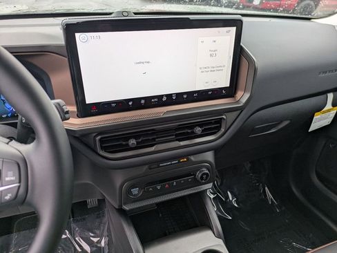 New 2025 Ford Bronco Sport Outer Banks w/ Outer Banks Tech Package+ image 32